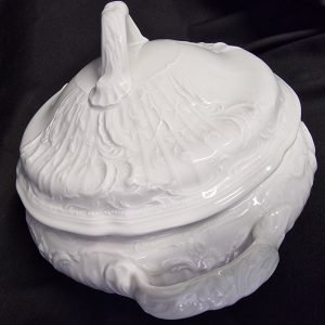 Terrine Rosenthal Classic Rose Collection.